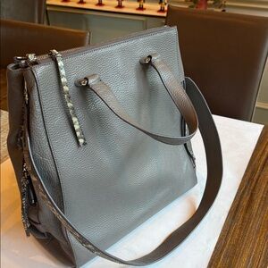 BR Chic Gray Genuine Leather Tote Bag Purse size M/L